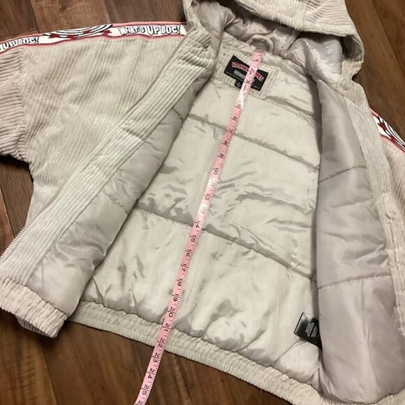 Looney Toons Members Only Bugs Bunny Corduroy Puffer Jacket in Taupe - Large - Picture 7 of 10